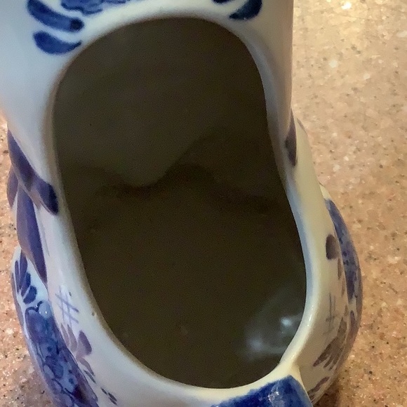 Delft Blue Cat Milk Jug Creamer with dark blue bow and markings NUMBERED - Picture 10 of 12